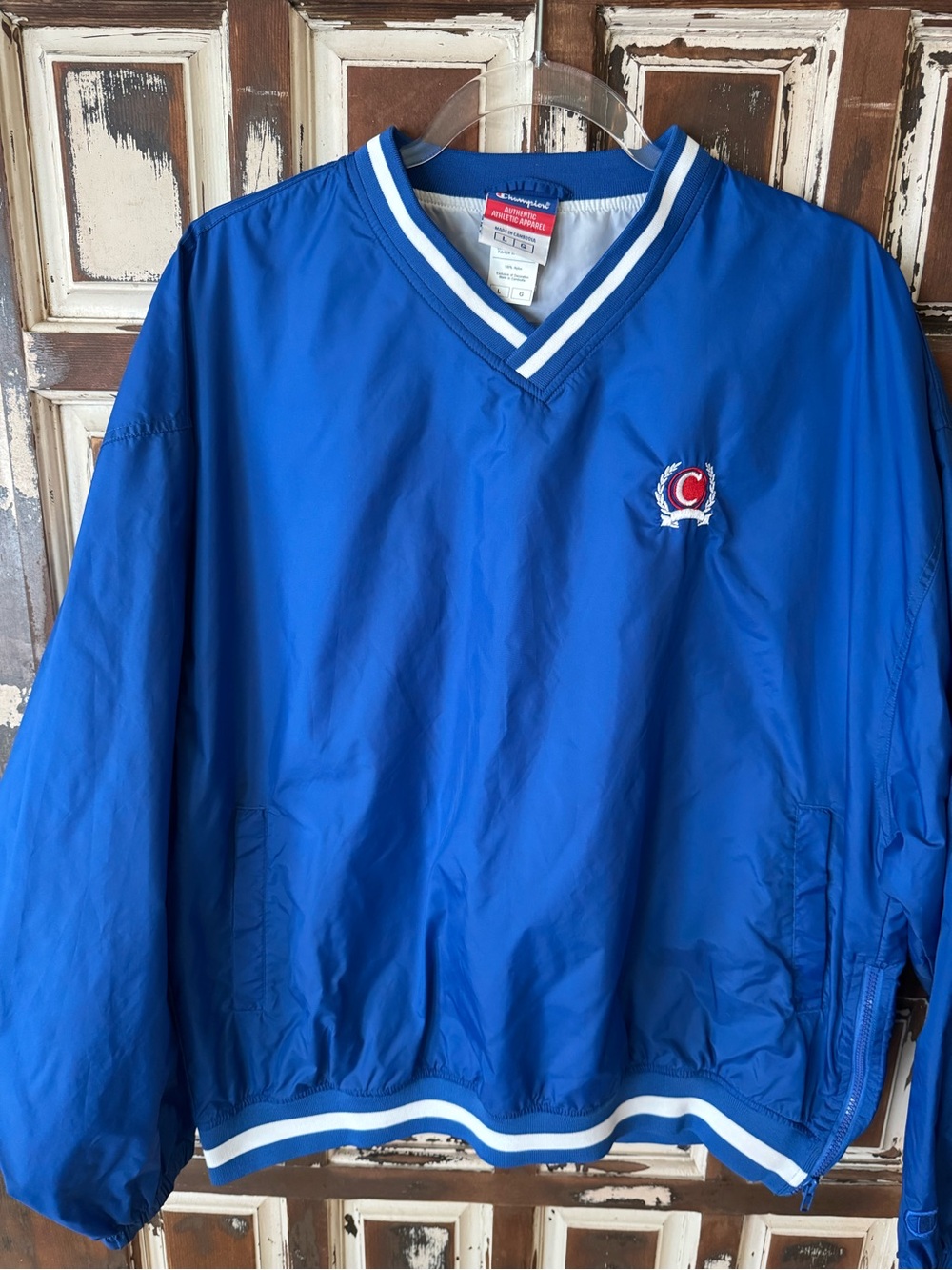 Vintage 1990s Champion V-neck nylon pullover windbreaker jacket- size L